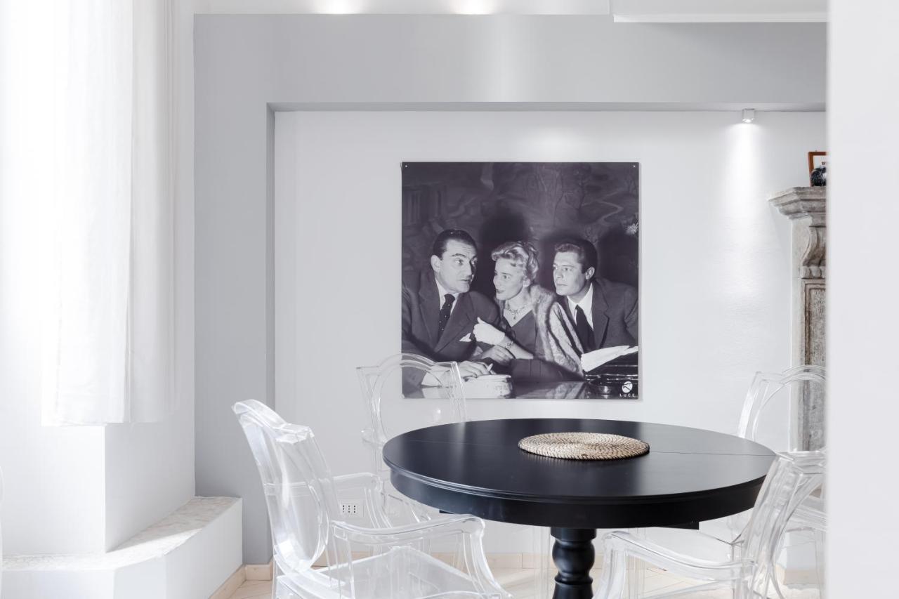 רומא Piazza Margana Private Apartment מראה חיצוני תמונה